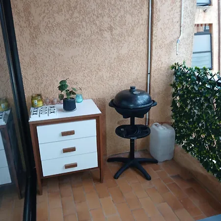 Bord De - - Piscine - Wifi