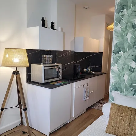 Bord De - - Piscine - Wifi Apartment
